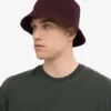 Buckethat i ekologisk bomull – oxblodsröd