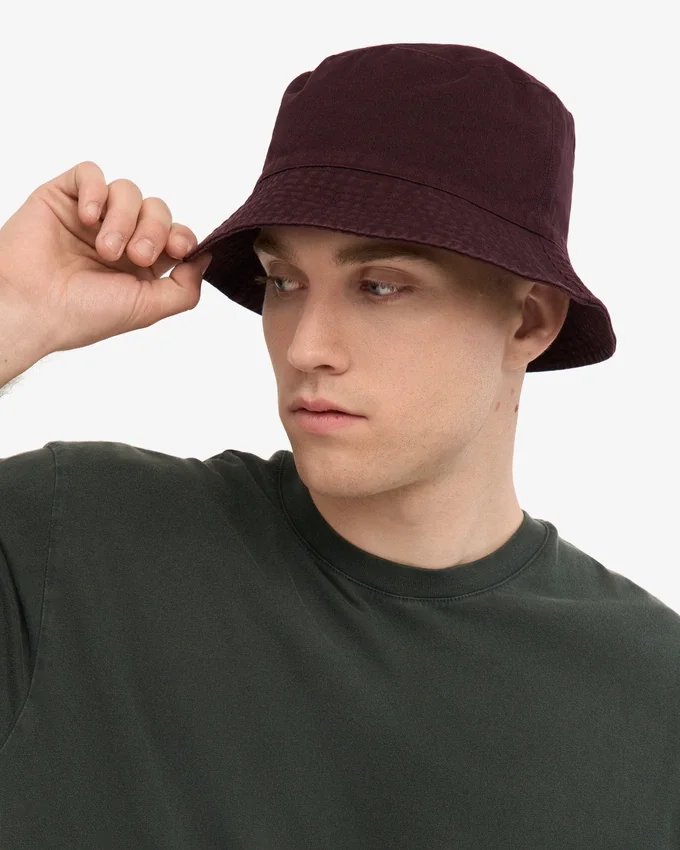 Buckethat i ekologisk bomull – oxblodsröd