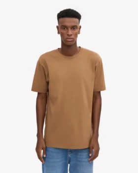 Classic Organic Tee – Sahara-kamel