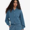 Ekologisk kort hoodie med dragkedja – blekt indigo