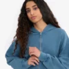 Ekologisk kort hoodie med dragkedja – blekt indigo