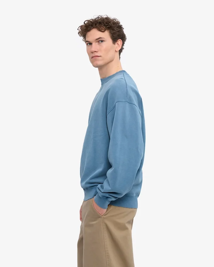 Ekologisk oversized-tröja med rund hals – blekt indigo