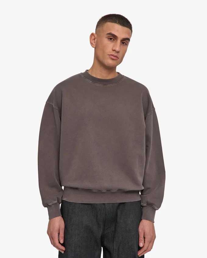 Ekologisk oversized-tröja med rund hals – blekt lera