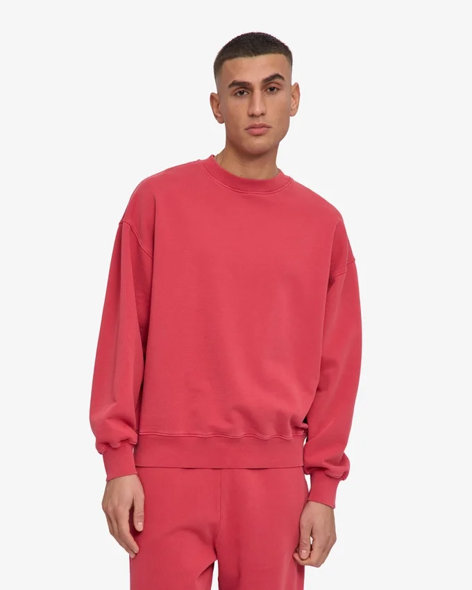 Ekologisk oversized-tröja med rund hals – blekt rött