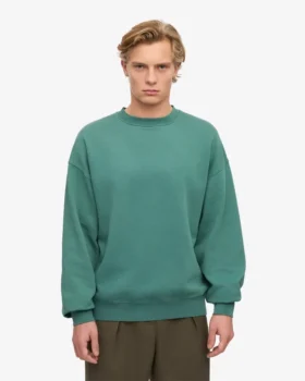 Ekologisk oversized-tröja med rund hals – tallgrön