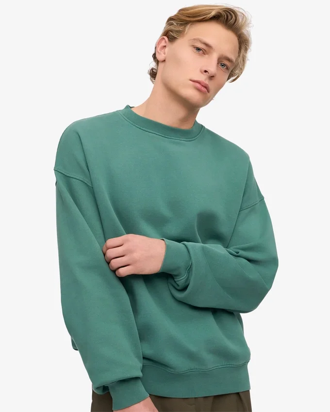 Ekologisk oversized-tröja med rund hals – tallgrön