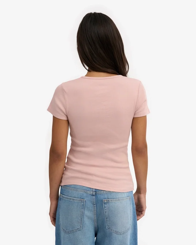 Ekologisk ribbad T-shirt – blekt rosa