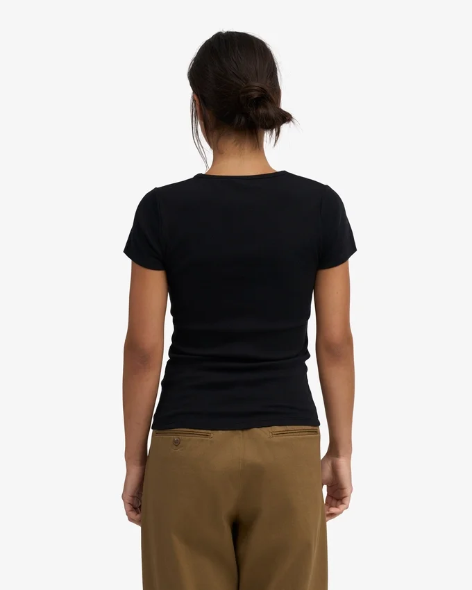 Ekologisk ribbad T-shirt – djupsvart