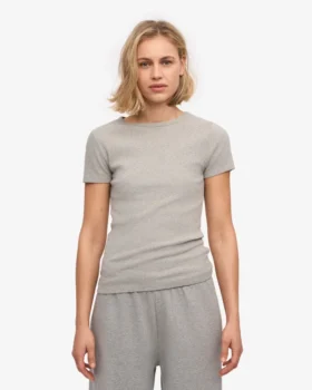 Ekologisk ribbad T-shirt – melerad grå