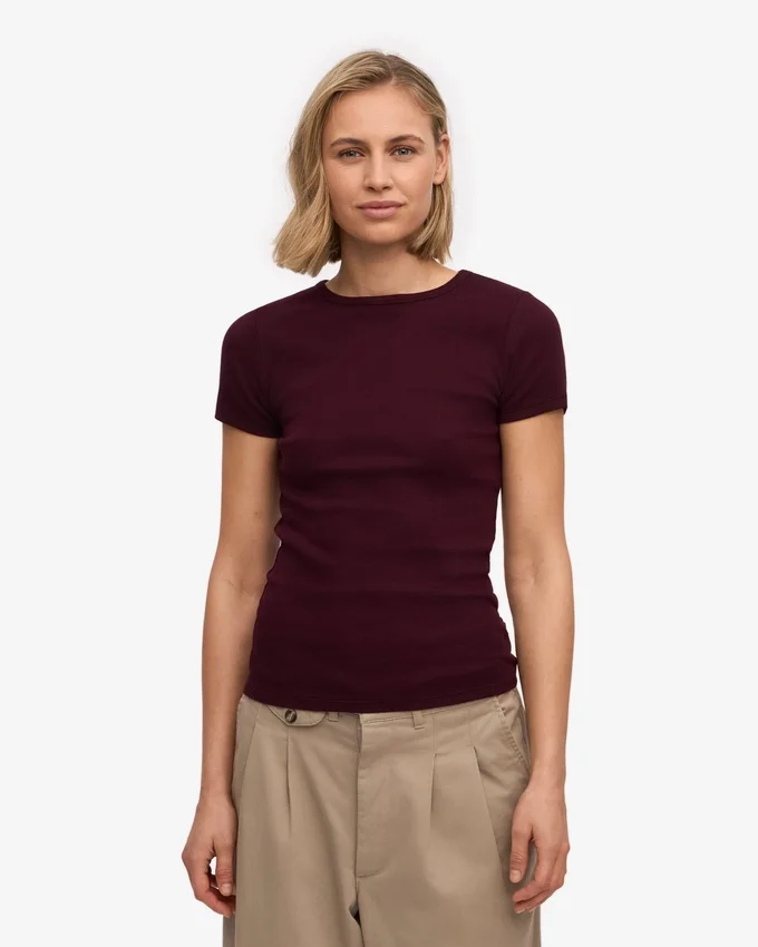 Ekologisk ribbad T-shirt – oxblodsröd