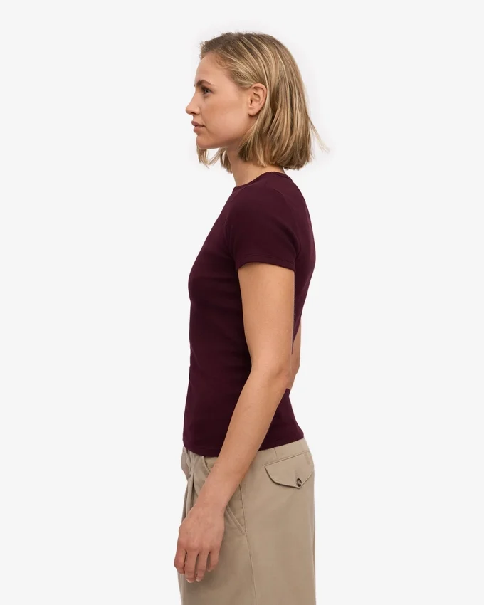 Ekologisk ribbad T-shirt – oxblodsröd