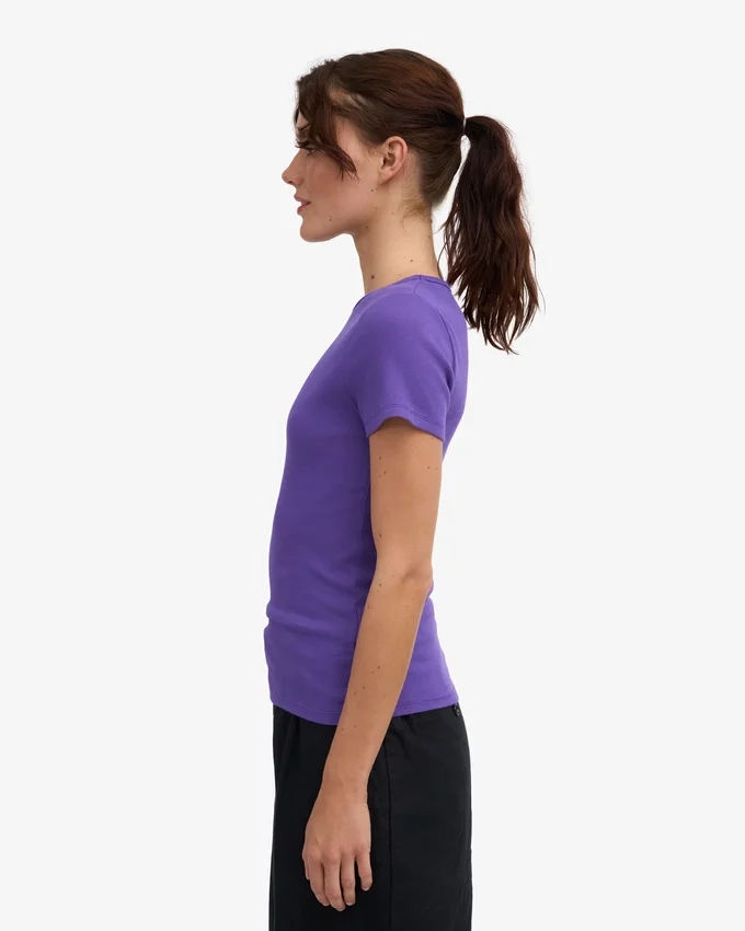 Ekologisk ribbad T-shirt – ultraviolett