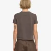 Ekologisk T-shirt i boxig, kort modell – Faded Mud
