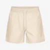Klassiska badshorts – elfenbensvit