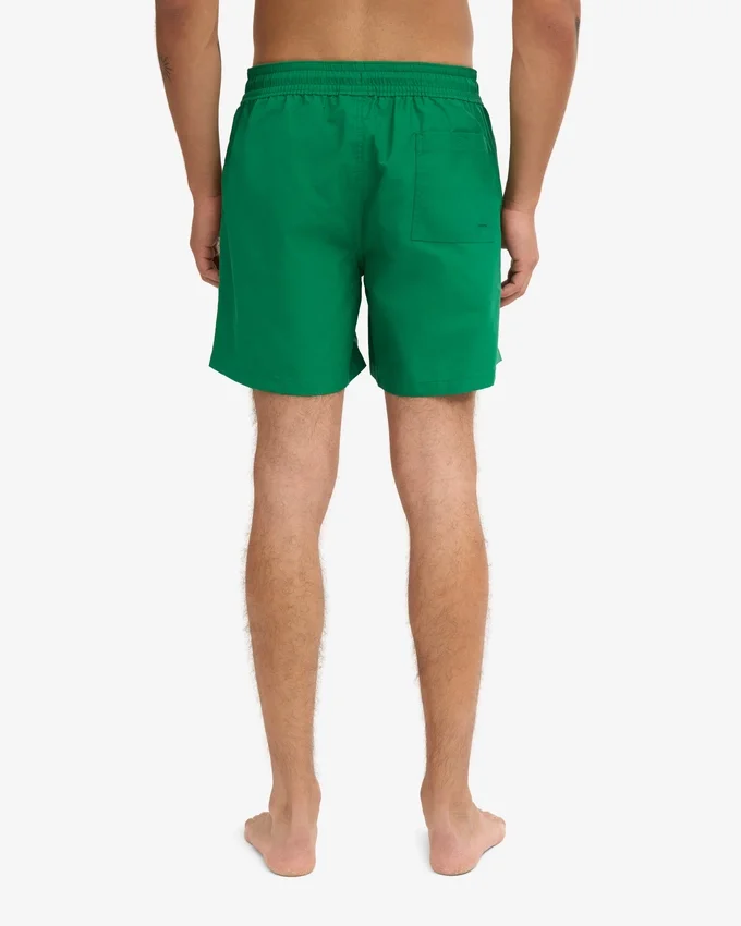 Klassiska badshorts – kellygrön