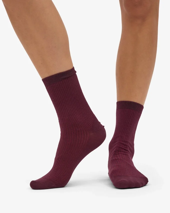 Klassiska Classic Organic damstrumpor – oxblodsröd
