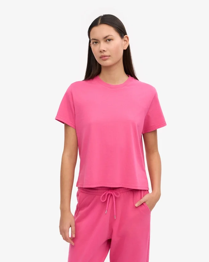 Kort, boxig T-shirt i ekologiskt bomull – Bubblegum Pink