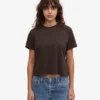 Kort, boxig T-shirt i ekologiskt bomull – kaffebrun