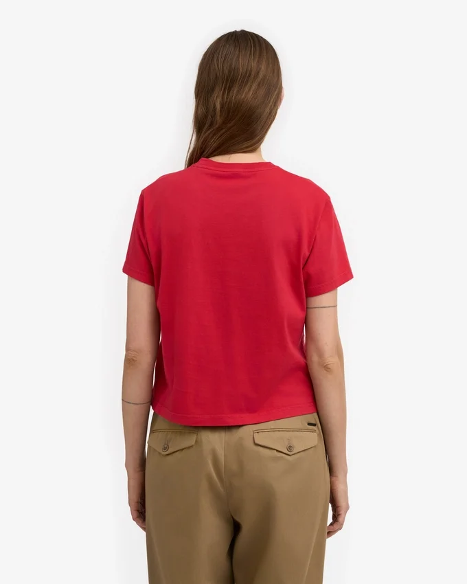Kort, boxig T-shirt i ekologiskt tyg – scharlakansröd