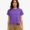 Kort, boxig T-shirt i ekologiskt tyg – ultraviolett