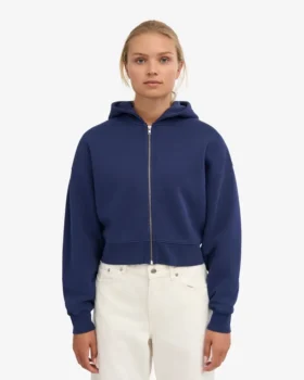 Kort hoodie i ekologiskt tyg med dragkedja – marinblå