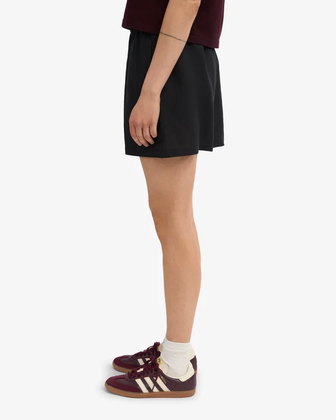LinneShorts – djupsvart