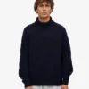 Merinoullströja med hög hals – Navy Blue