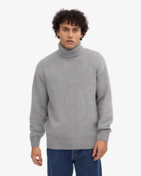 Merinoullströja med hög hals – Warm Taupe
