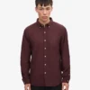 Organic Button Down skjorta – oxblodsröd