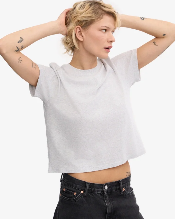 Organisk boxig kort T-shirt – snömelange
