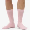 Strumpor i merinoullsblandning – blekt rosa