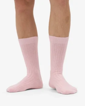 Strumpor i merinoullsblandning – blekt rosa
