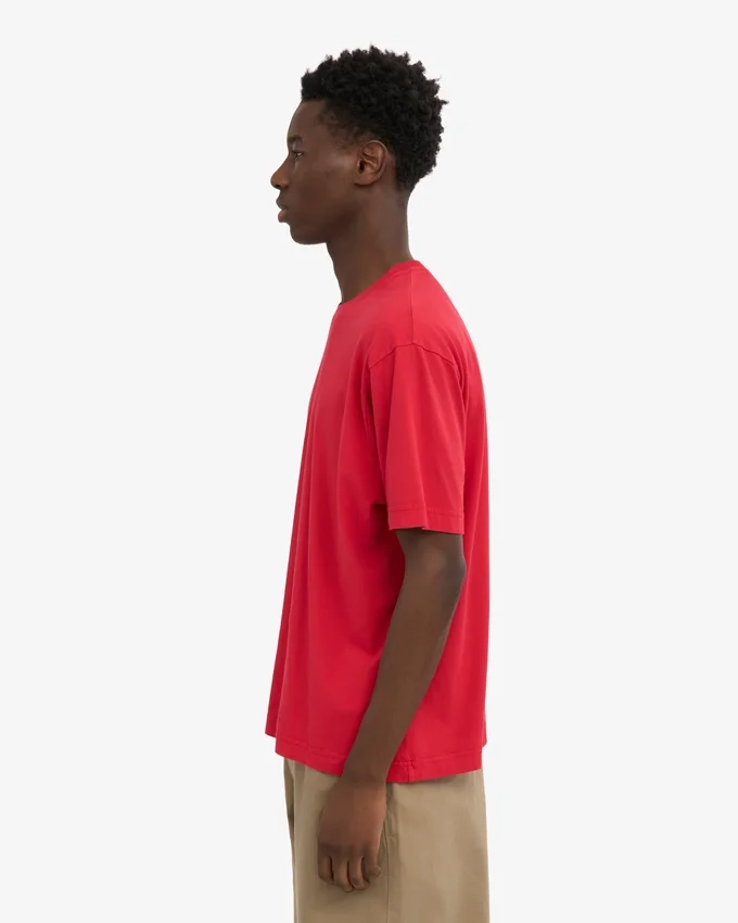 Överdimensionerad ekologisk T-shirt – scharlakansröd