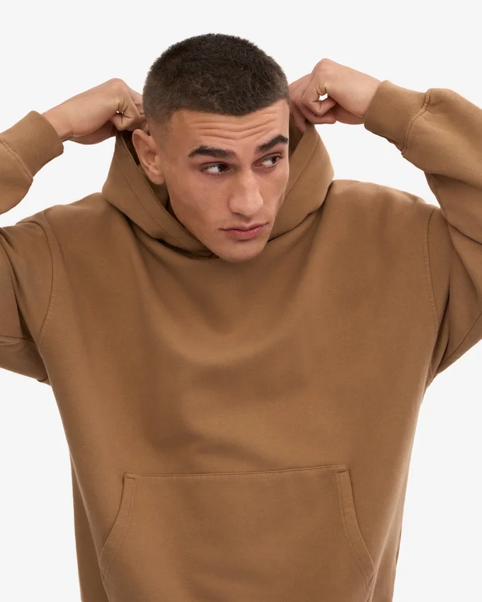 Överdimensionerad hoodie i ekologiskt tyg – saharakamel